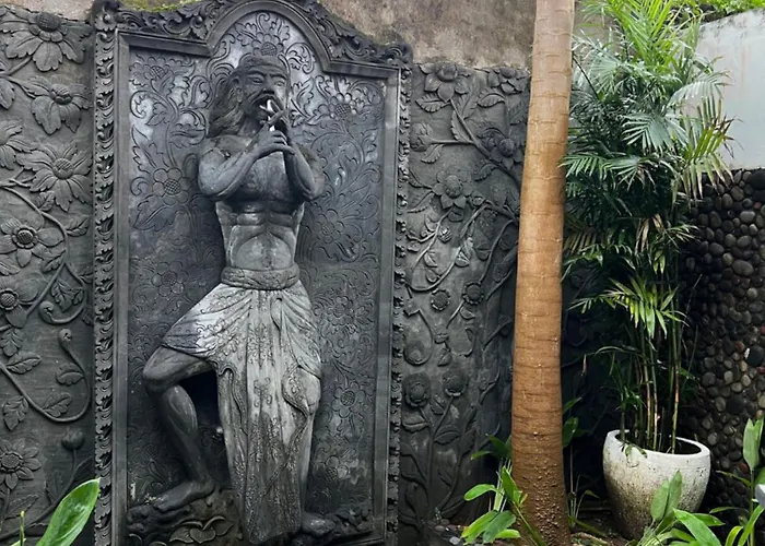 The Palms - Shores Retreat Bali Seraya