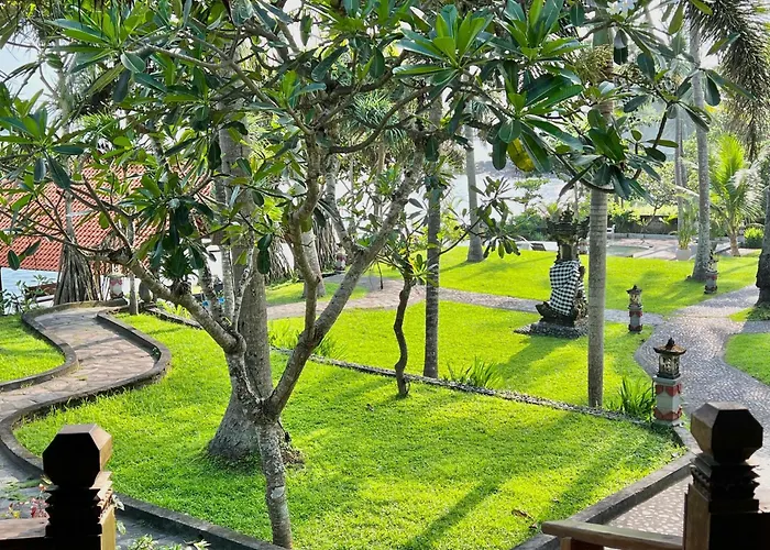 ホリデーパーク The Palms - Shores Retreat Bali 4*