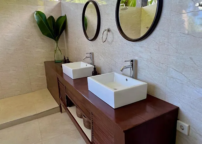 ホリデーパーク The Palms - Shores Retreat Bali Seraya